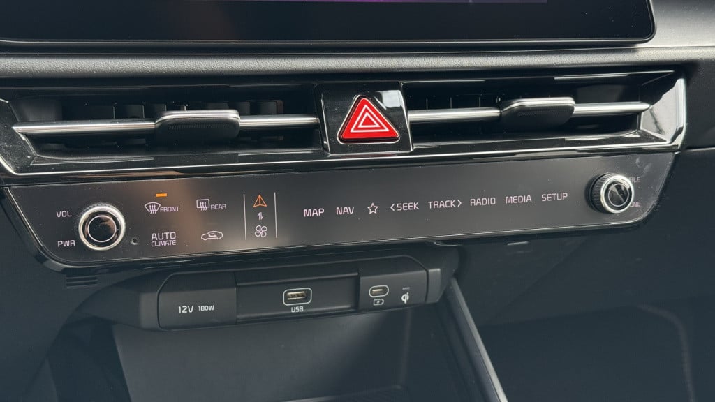 Kia E-niro dynamicplusline 64,8 kwh 204pk | achterruitrijcamera | stoel/stu
