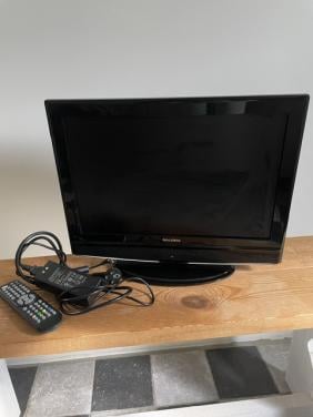 Kleine tv 47 inch