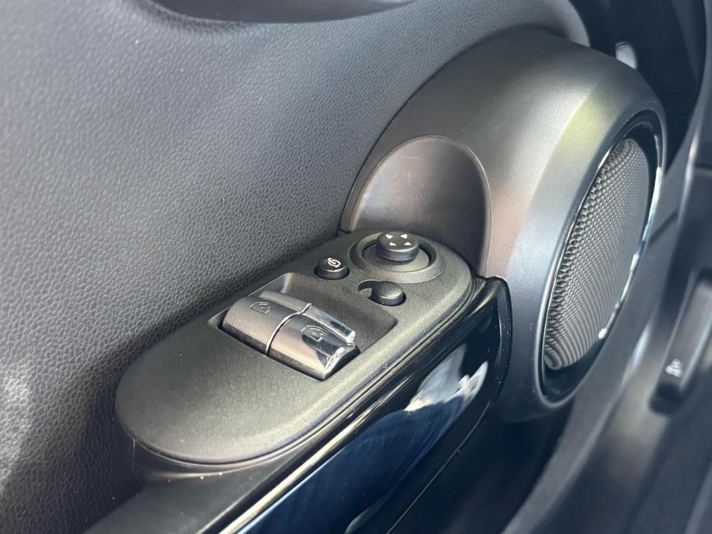 Mini Cooper 2.0 s chili