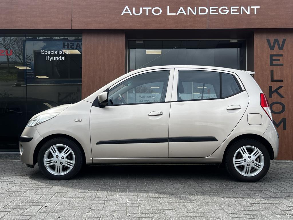 Hyundai I 10 1.25i i-catcher | meeneemprijs met nieuwe apk | radio | airco 