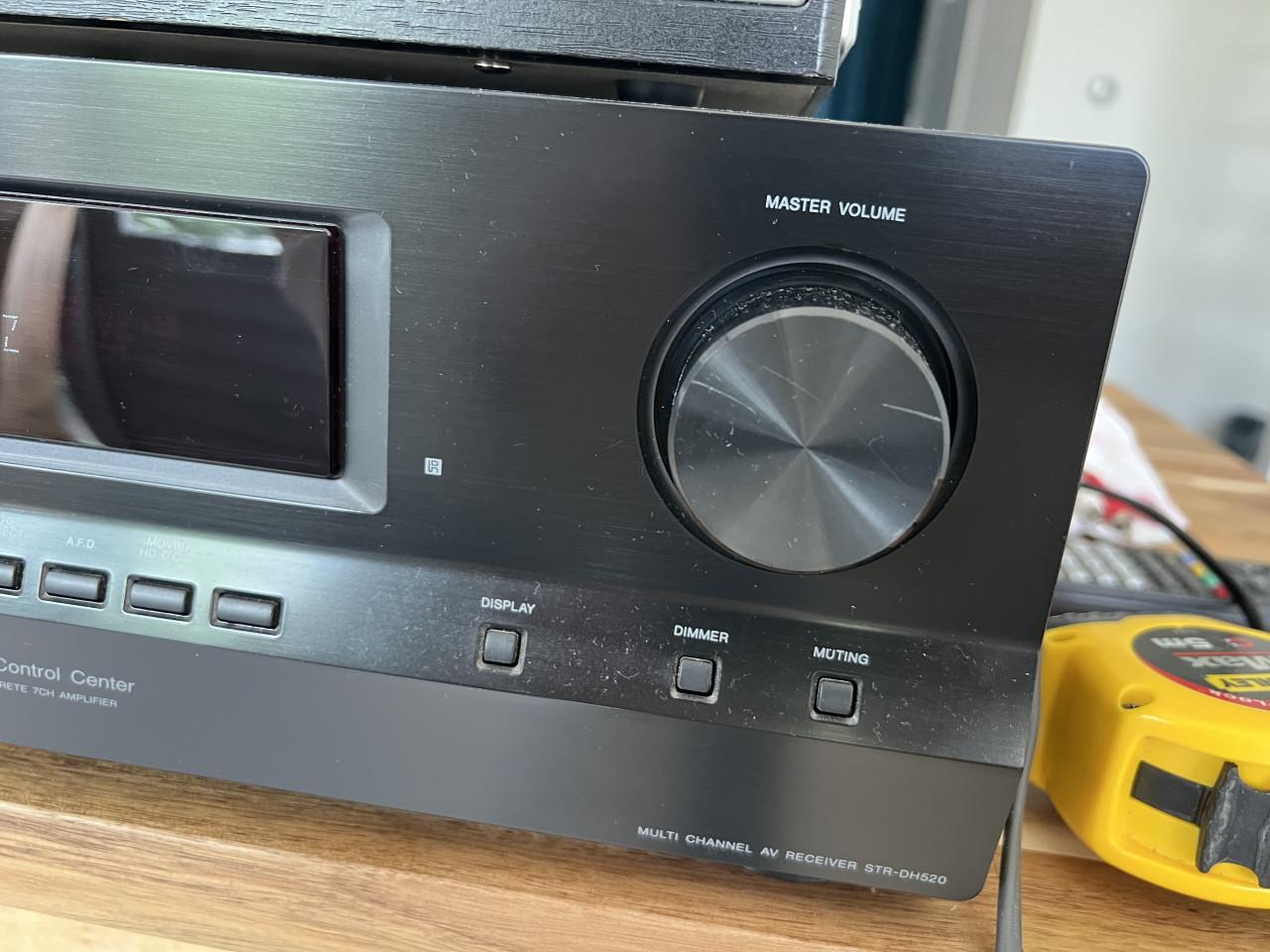 Sony multi channel av receiver & Medion platenspeler