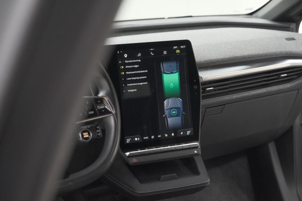 Renault Megane E-tech ev40 boost charge techno | 1 fase | soh 95,5% | camer
