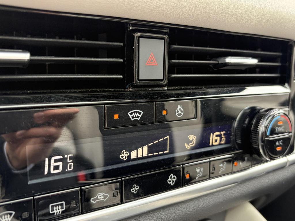 Nissan Qashqai 1.5 e-power tekna uniek interieur!