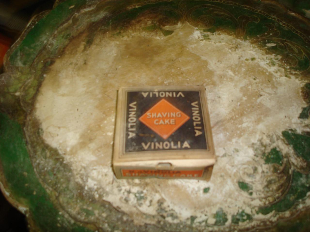 Vinolia shaving cake antiek