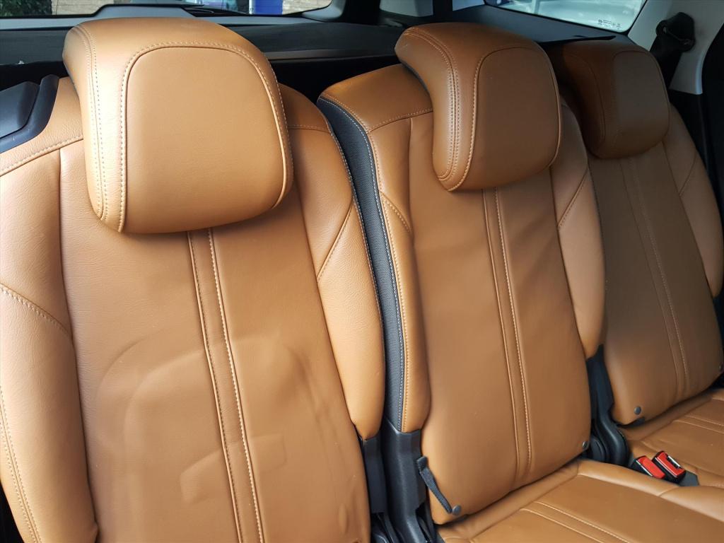 Peugeot 5008 blue l. executive 1.2pt-130pk (vol)automaat(eat8) 7-pers. | vo