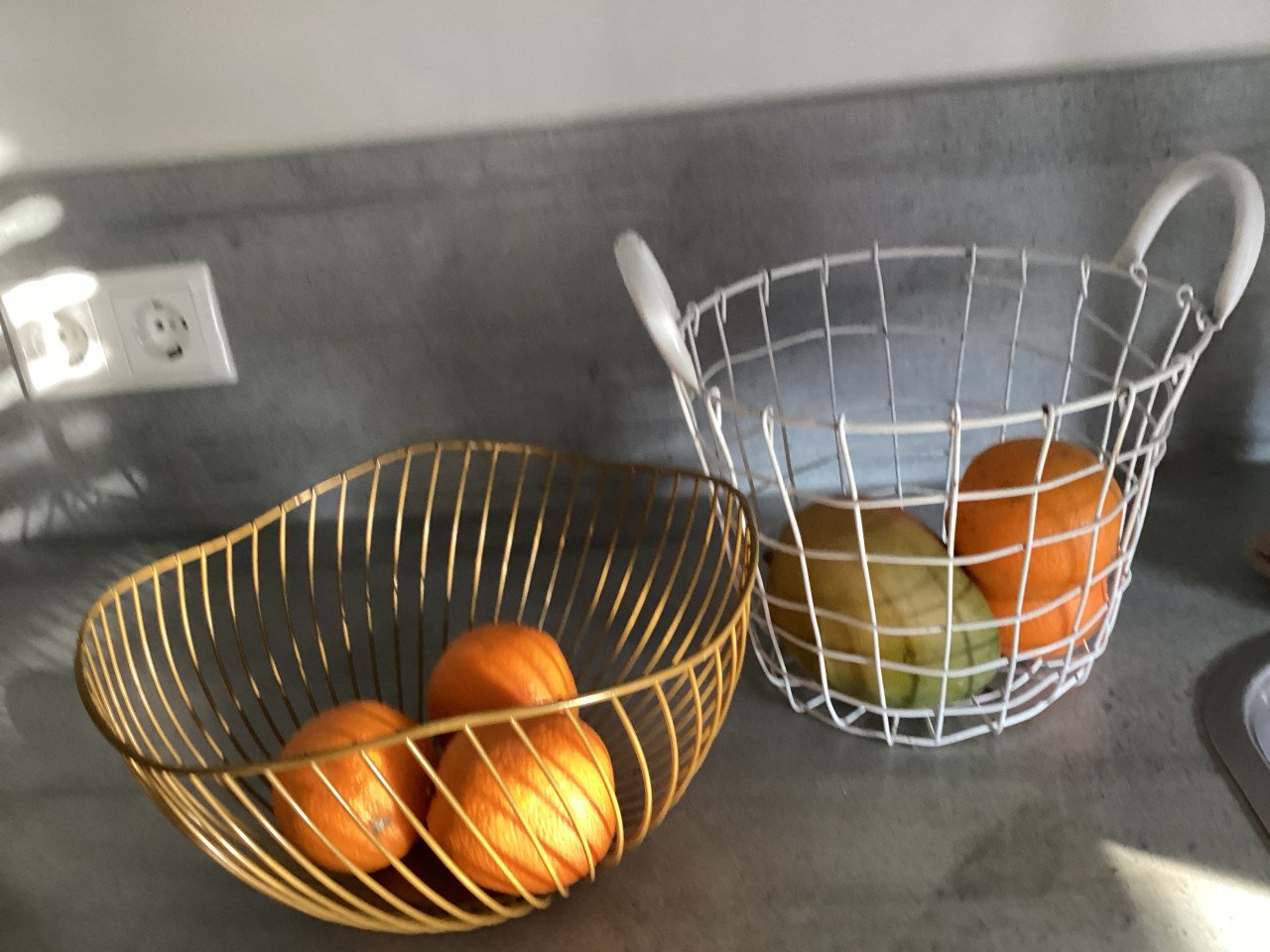 Koffiecup houder , draadmandje,fruitmandje