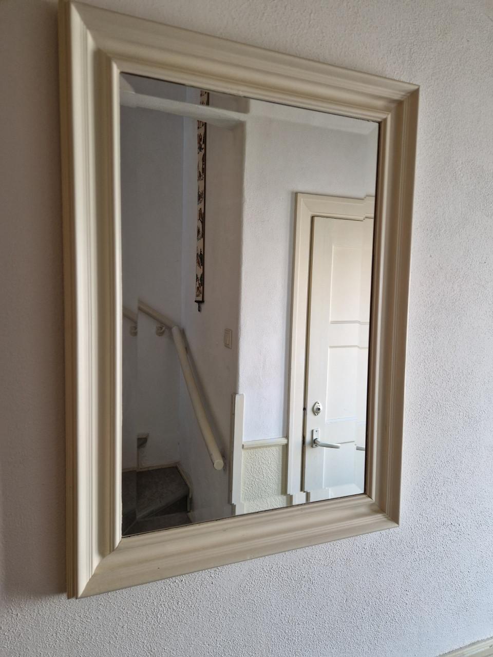 Mooie Spiegel met facetrand