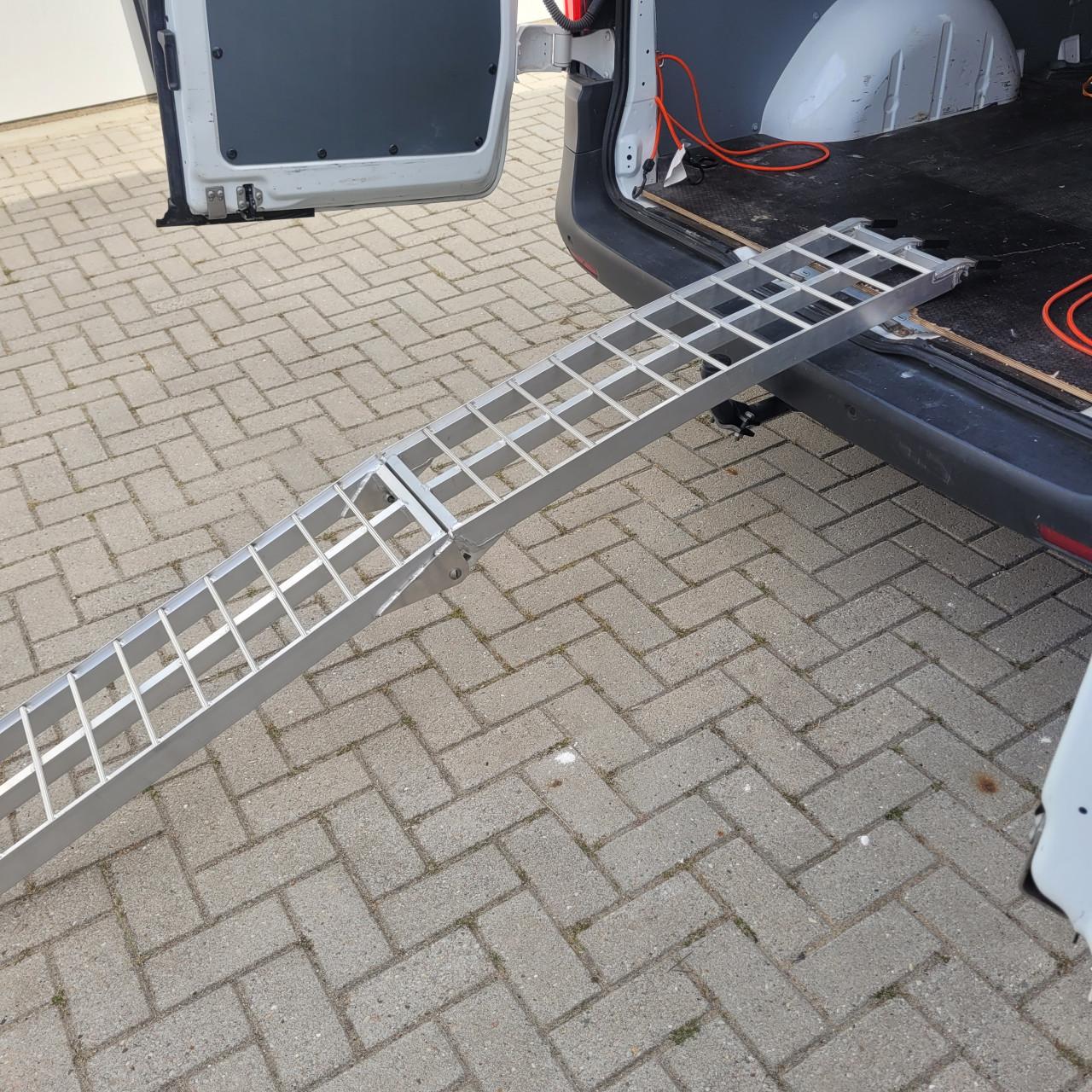 Oprij brug voor motoren