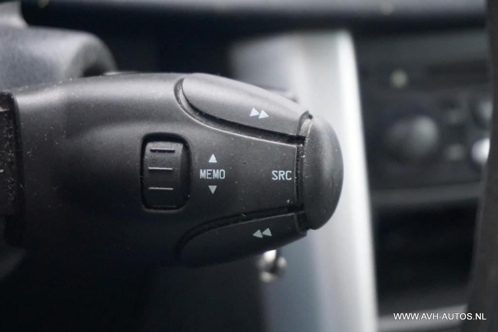 Peugeot 207 1.4 vti access