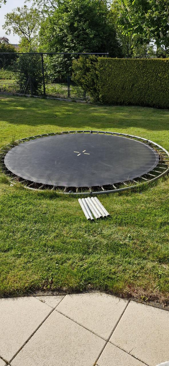 Trampoline 306
