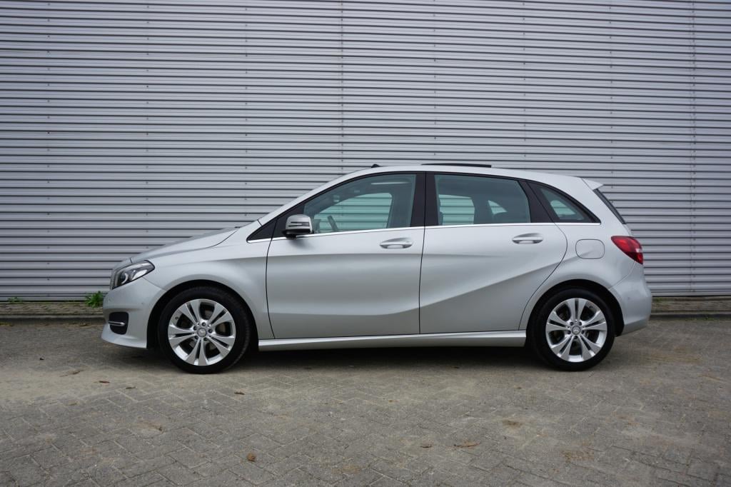 Mercedes-Benz B-Klasse 180 prestige automaat - climate / navi / cruise / st