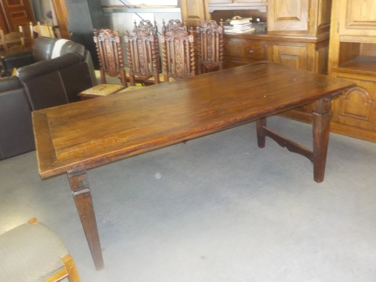 Geheel massief koloniaanse tafel zeer mooie kwaliteit 200 x 100 cm