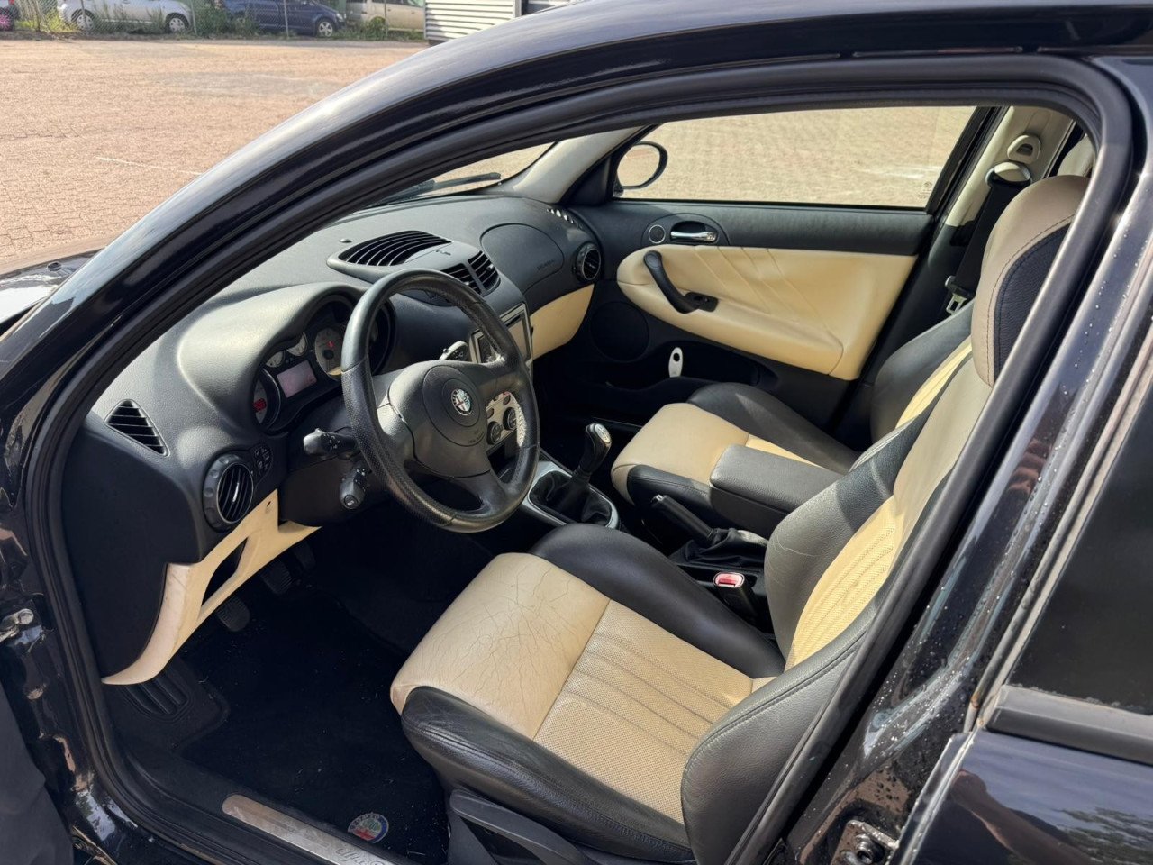 Alfa 147 bj 2007 1650 euro