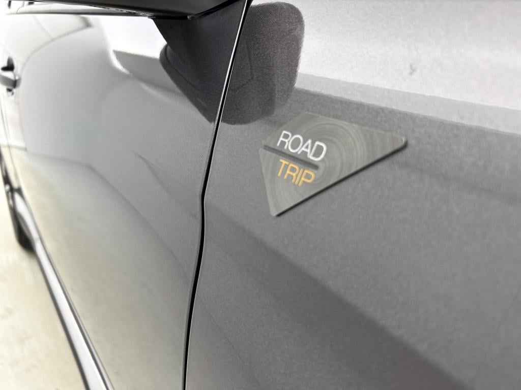 Peugeot 3008 plug-in hybrid 225pk automaat road trip | stoelverwarming | tr