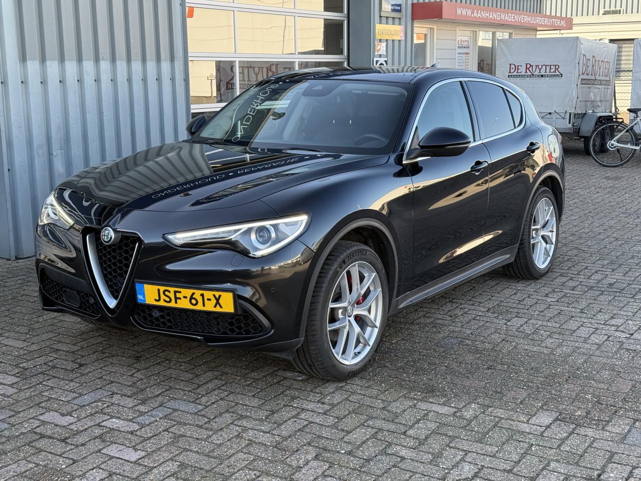 Alfa Romeo Stelvio - 2.0 T AWD 280PK | Pano | Memory