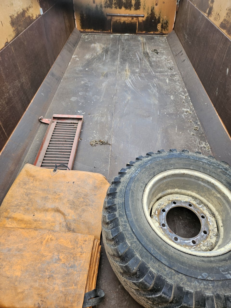 Beco 12 ton kipkar