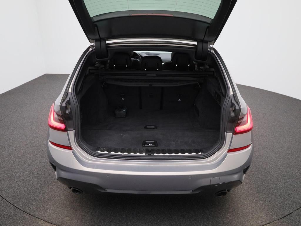 BMW 3-serie touring 318i high executive m-sport | automaat | panoramadak | 