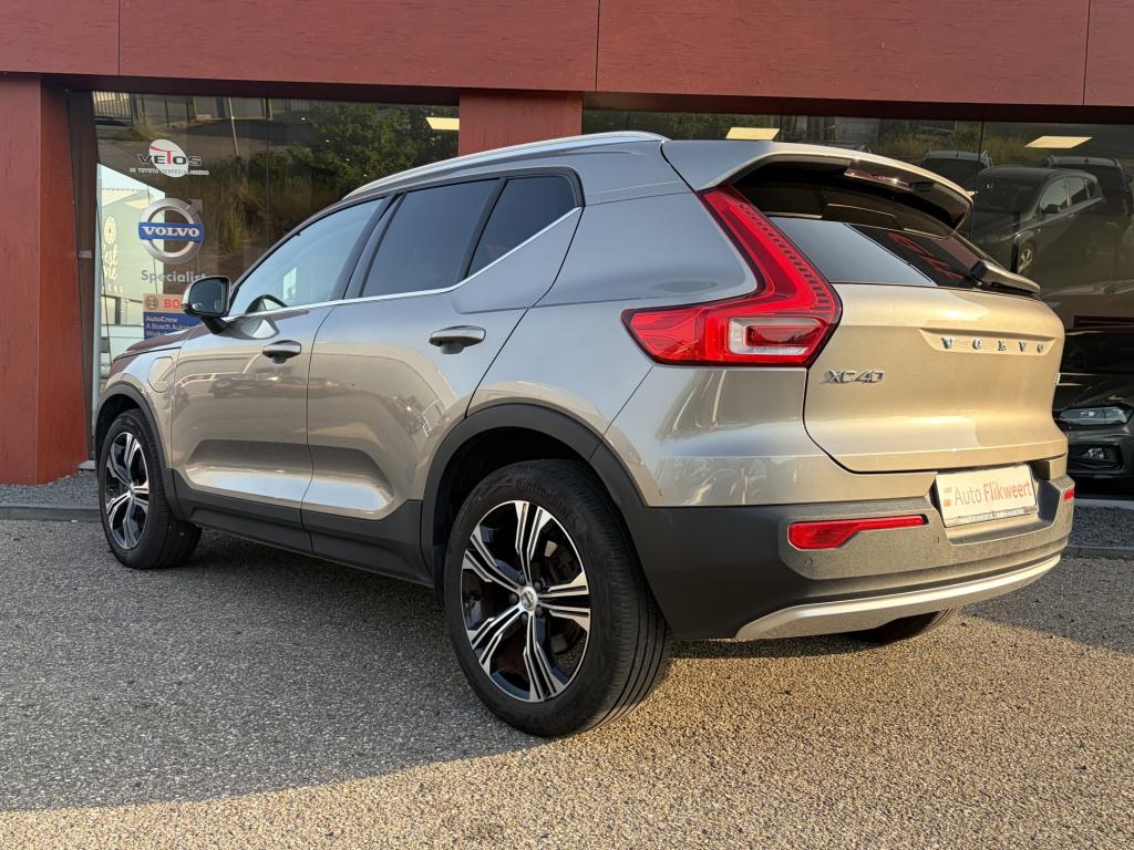 Volvo XC40 1.5 t4 recharge inscription expression