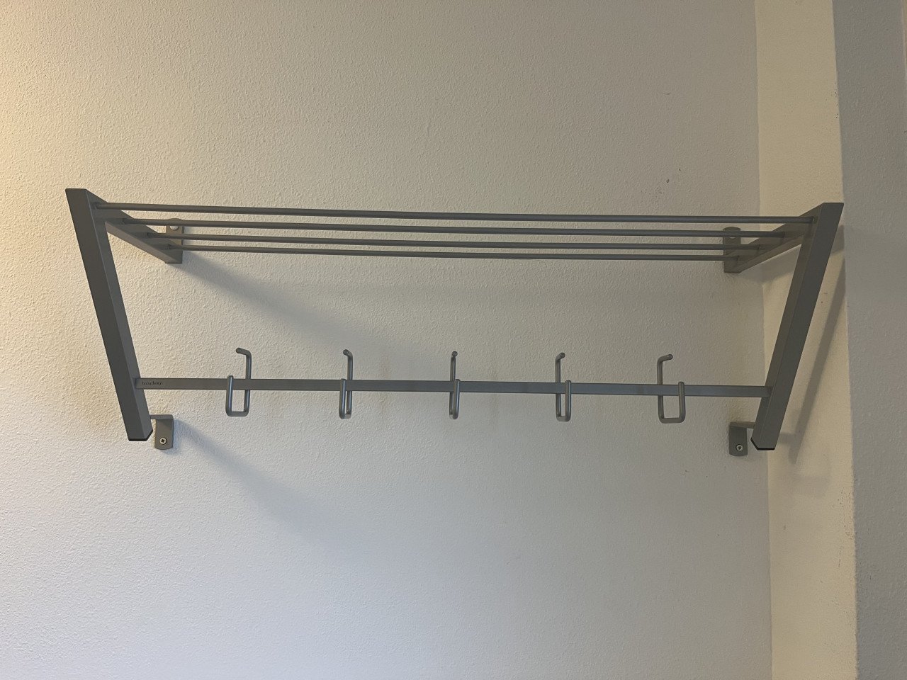 TE KOOP: IKEA MUURKAPSTOK