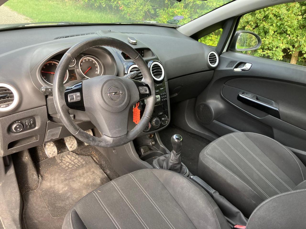 Opel Corsa 1.2