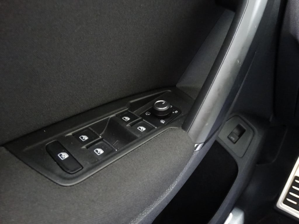 Volkswagen Tiguan r-line 1.4 tsi act dsg 150pk
