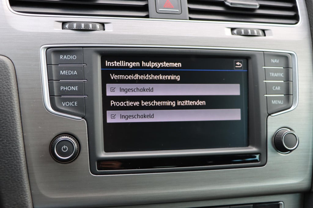 Volkswagen Golf variant 1.0 tsi connected series