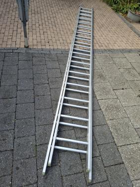 Ladder, aluminium 2x16 treden