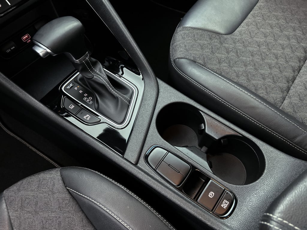 Kia Niro 1.6 gdi hybrid dynamicline | navi | parkeercamera |