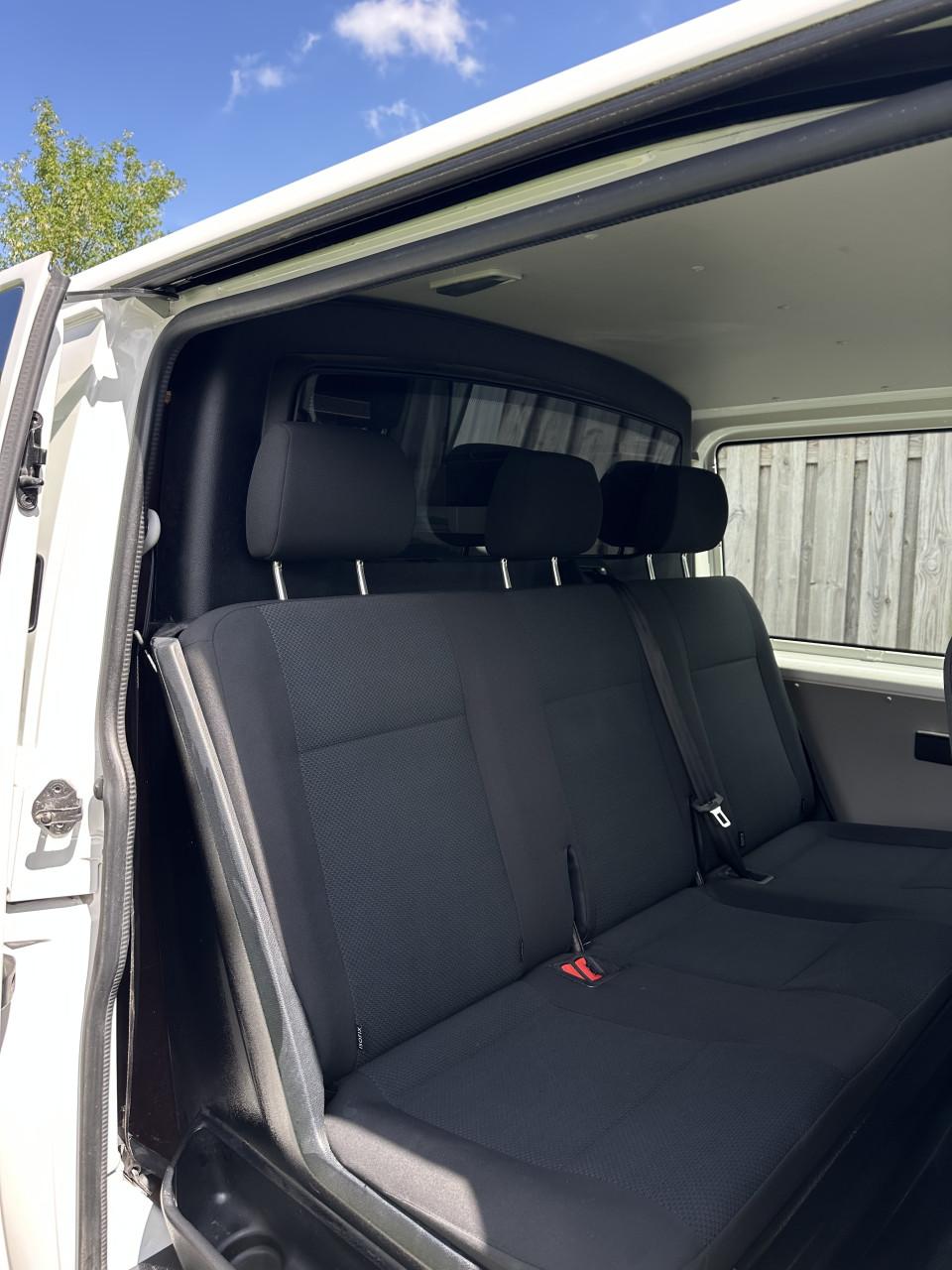 Volkswagen Transporter T6 met dubbele cabine CDC2.0 TDI 84PK