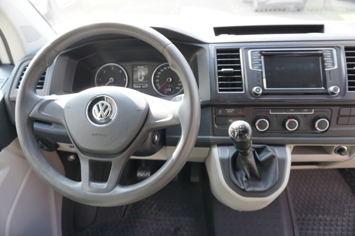 Volkswagen T6 Outdoor Camper Vans 2015 met 126.000km Euro 6