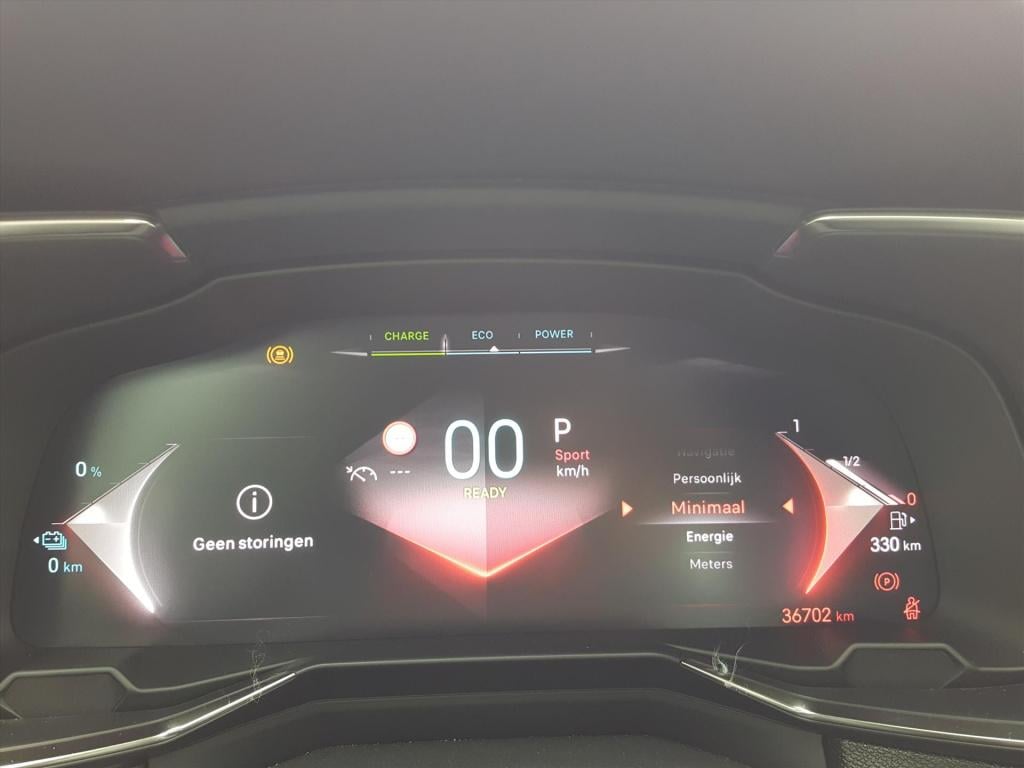 Ds Ds 7 1.6 e-tense 300pk 4x4 aut performance line+