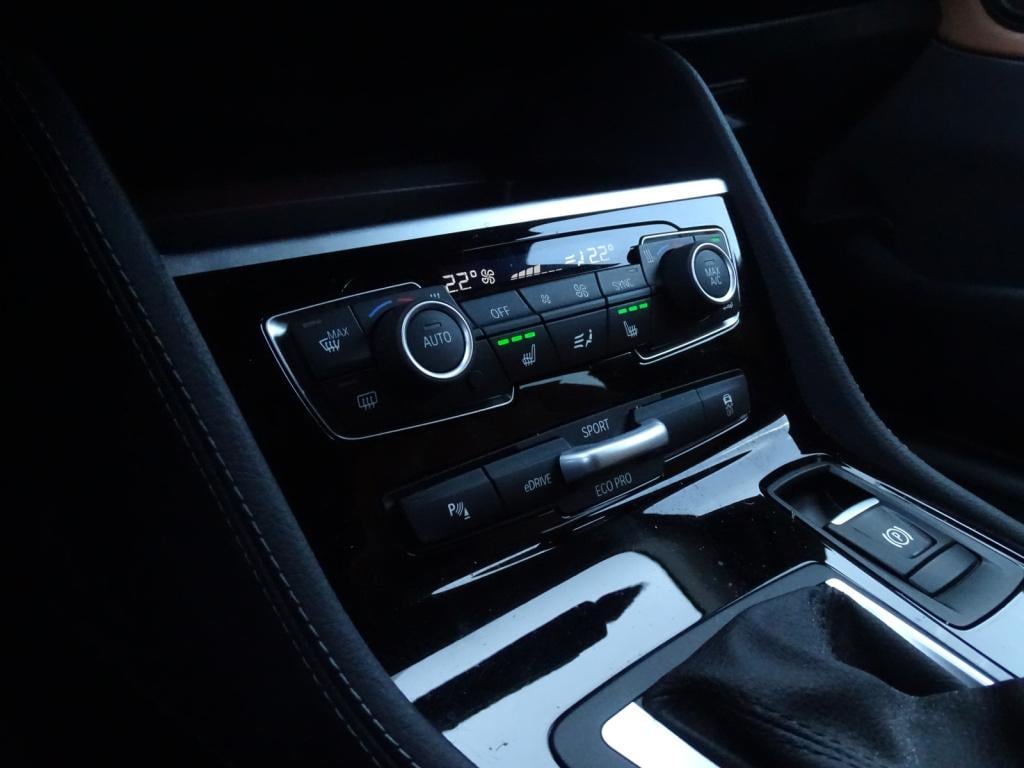 BMW 2-serie active tourer 225xe iperformance high executive luxury line | l