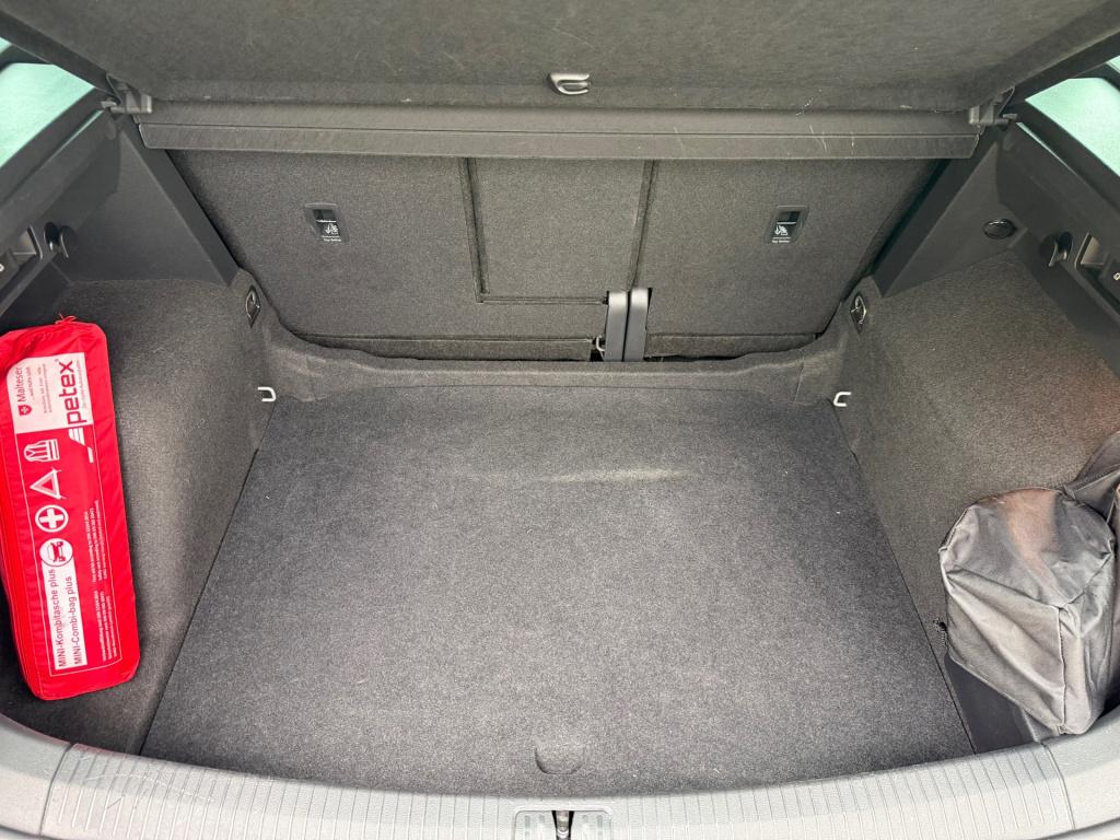 Volkswagen Tiguan 1.5 tsi r-line business+