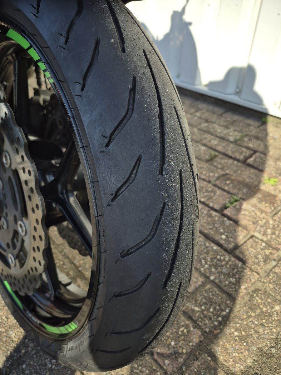 Kawasaki Z800, stoere naked bike full options!