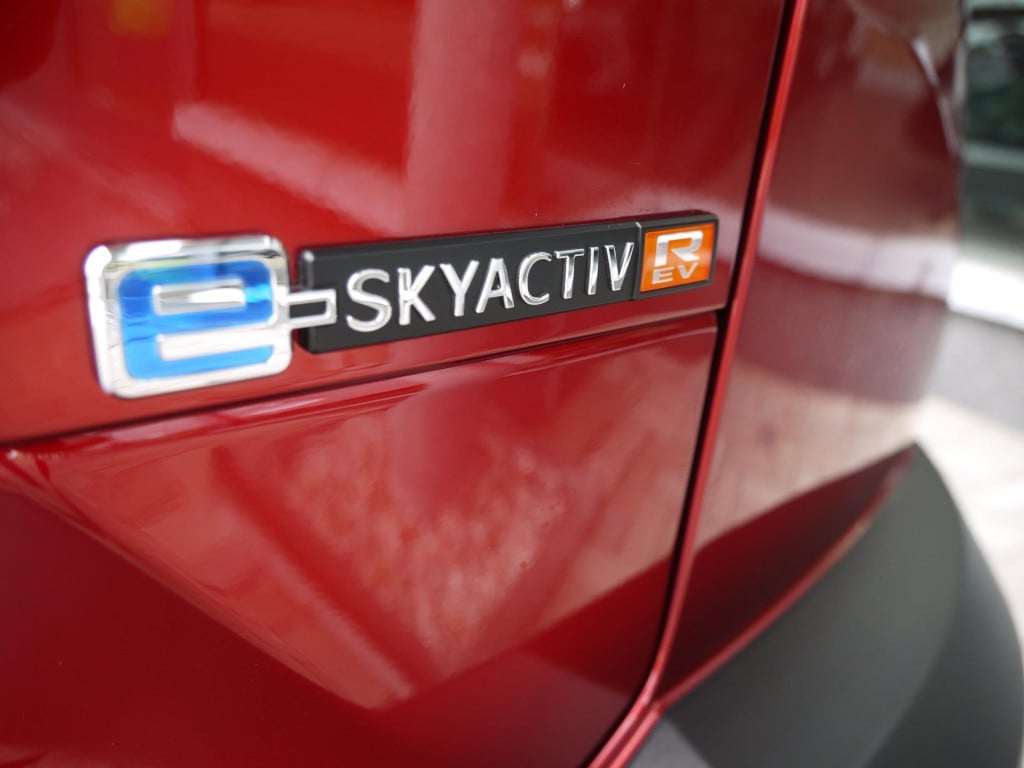 Mazda Mx-30 e-skyactiv r-ev 170 exclusive-line