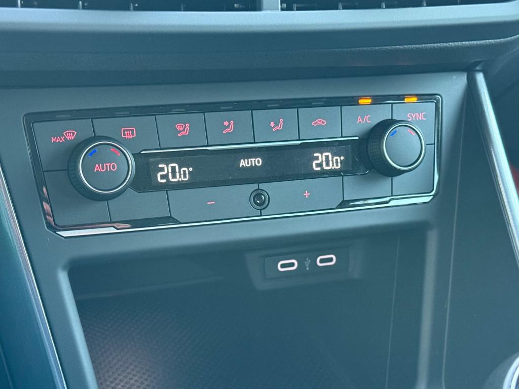 Volkswagen Polo 1.0 tsi comfortline business