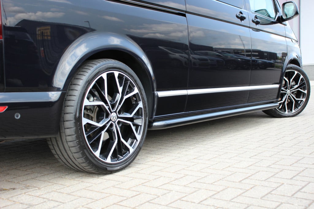 Volkswagen Multivan highline 2.0 tdi lwb 4-motion 204pk | glascoating | vol