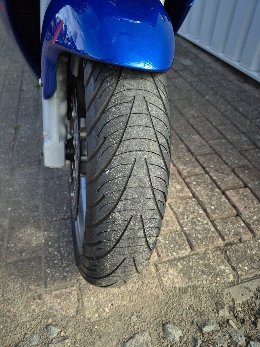 Triumph Sprint 955i uit 2005, sportieve toermotor
