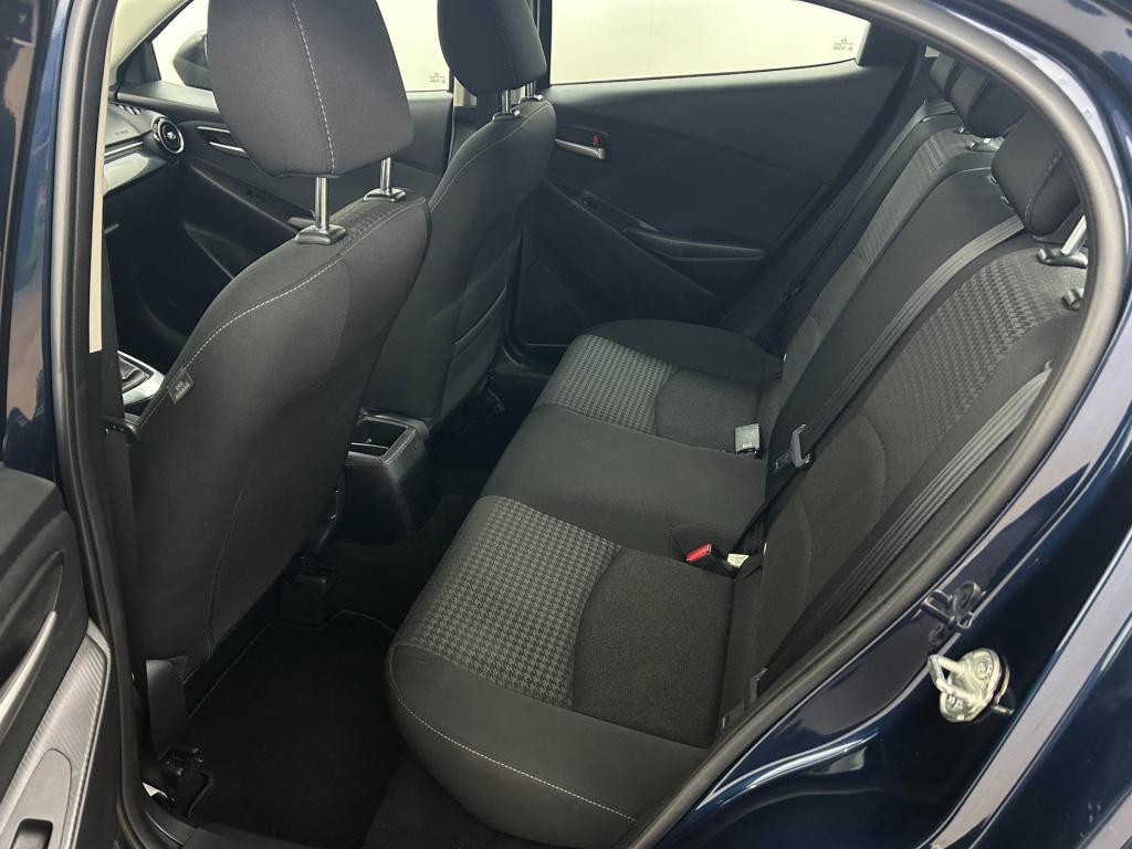 Mazda 2 occasion 1.5 skyactiv-g dynamic | blauw | tweedehands 2 | cruisecon