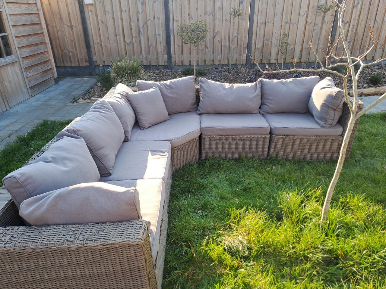 Gratis afhalen modulair lounge set.