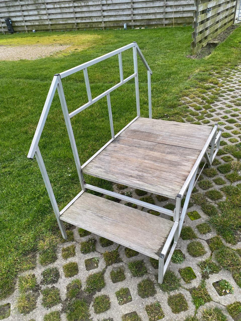 Aluminium trap met leuning stacaravan