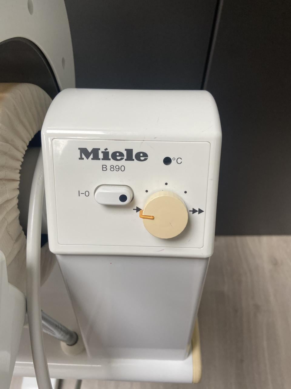 Strijkmachine miele