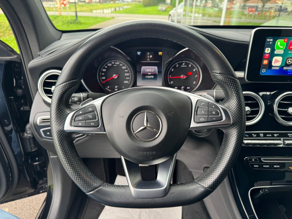Mercedes-Benz Glc coupé 250 4matic amg automaat /apple-carplay