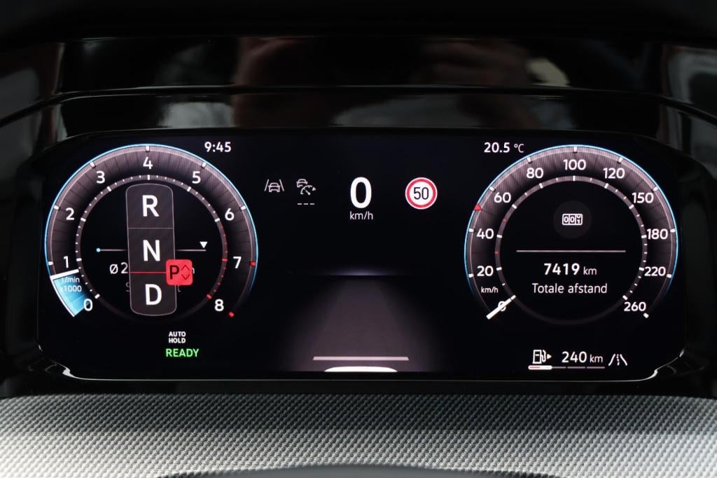 Volkswagen Golf 1.5 etsi r-line edition 150pk dsg7
