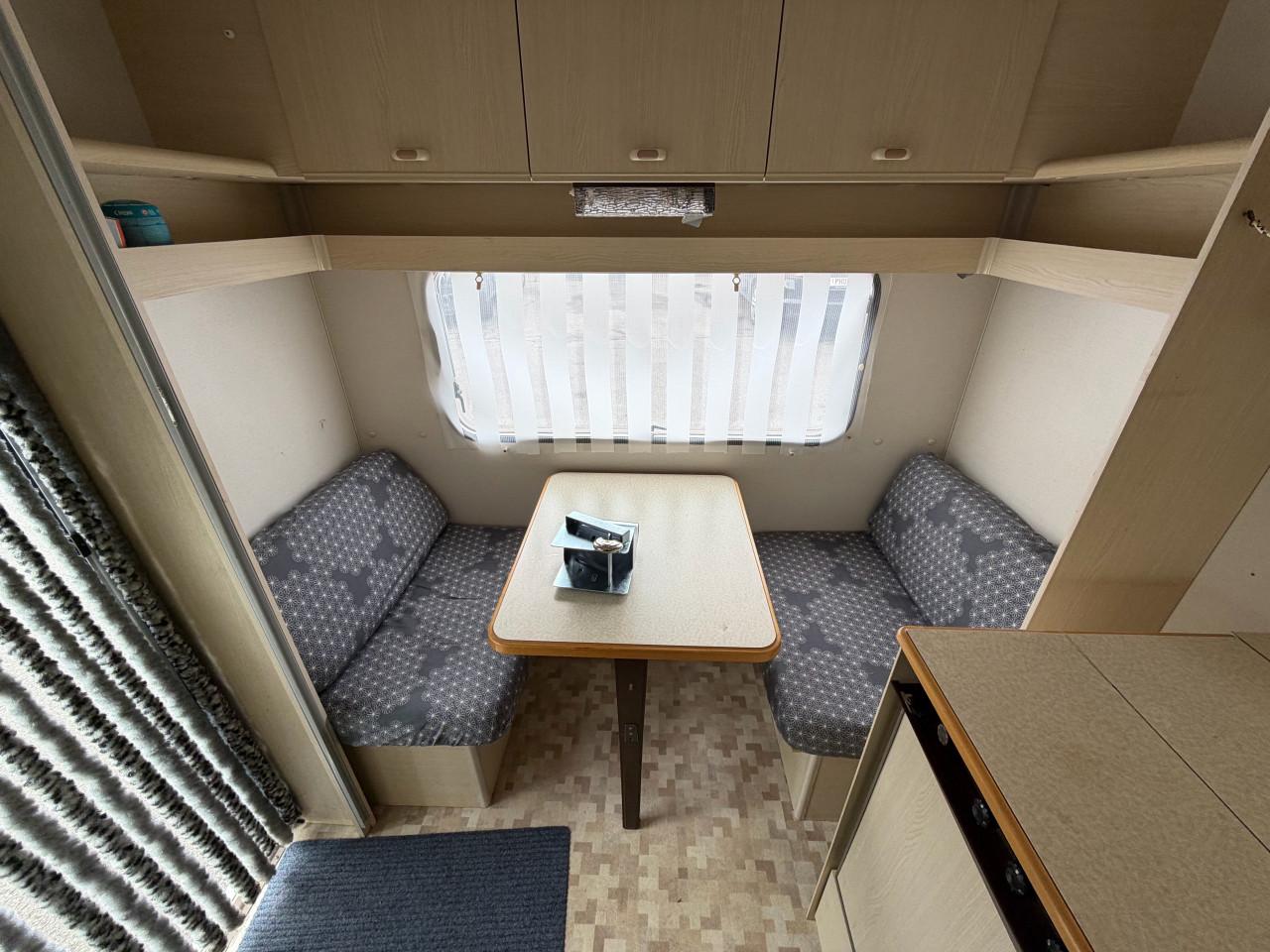 Caravan Eifelland 8004  (595 KG)