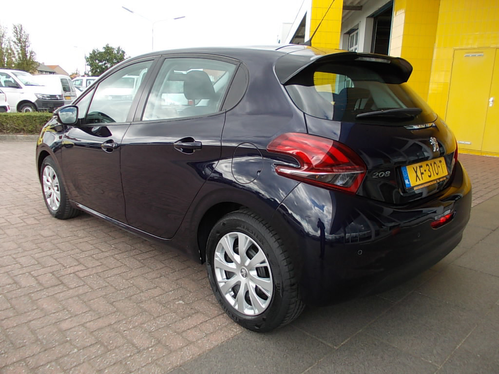 Peugeot 208 1.2 puretech 5-drs, airco, cr.contr., navi.