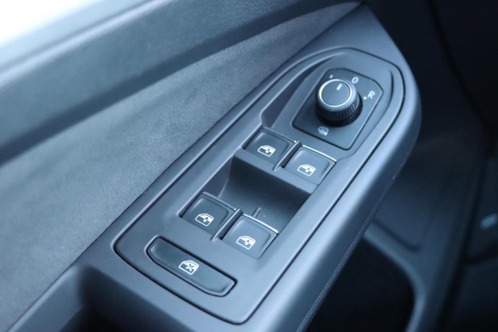 Volkswagen Golf variant 1.0 etsi life business 110pk dsg7