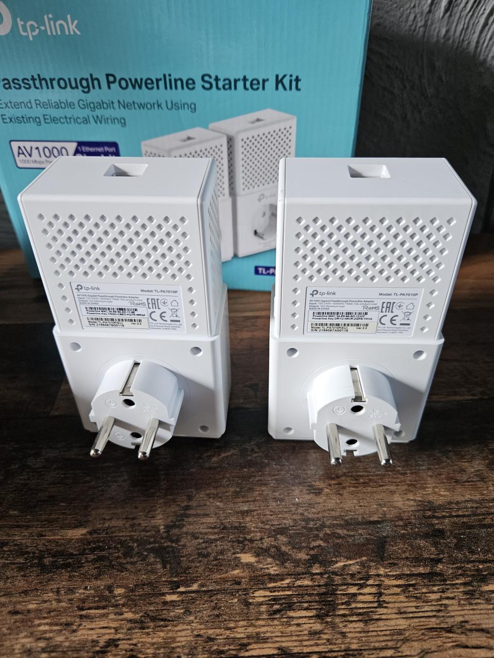Zgan TP-Link TL-PA7010P KIT AV1000 Powerline Starter Kit