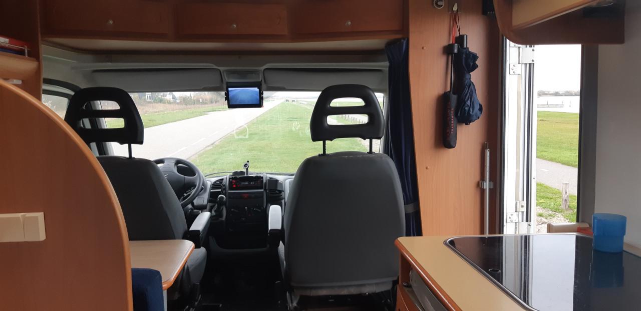 Camper