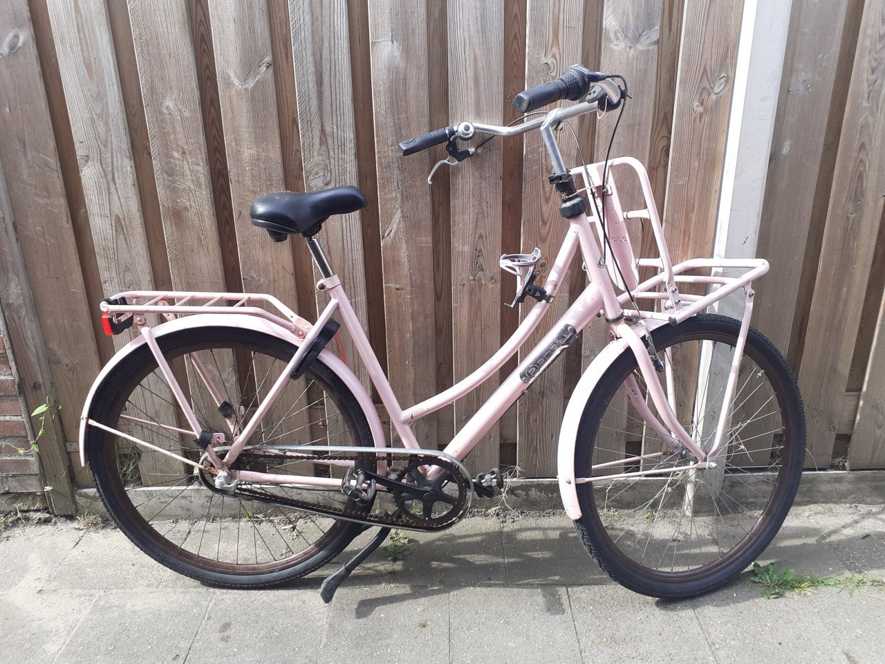 2 x  Hippe Oma-fiets    3-versnellingen     ** Roze Panter **